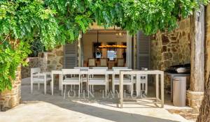 Seasonal rental Property Ramatuelle