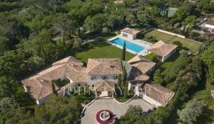 Seasonal rental Property Tourrettes