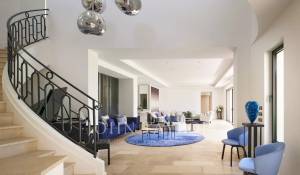 Seasonal rental Property Tourrettes