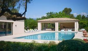 Seasonal rental Property Tourrettes