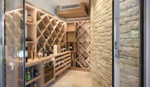 Seasonal rental Property Tourrettes