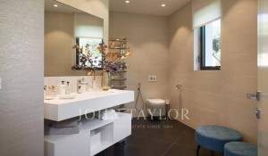 Seasonal rental Property Tourrettes