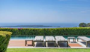 Seasonal rental Property Vallauris