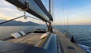Seasonal rental Sailing Yacht Saint-Tropez