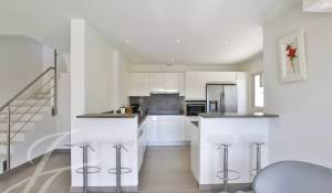 Seasonal rental Villa Antibes