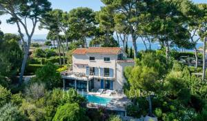 Seasonal rental Villa Antibes
