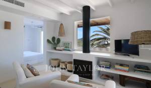 Seasonal rental Villa Cala Llenya