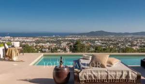 Seasonal rental Villa Can Bellotera