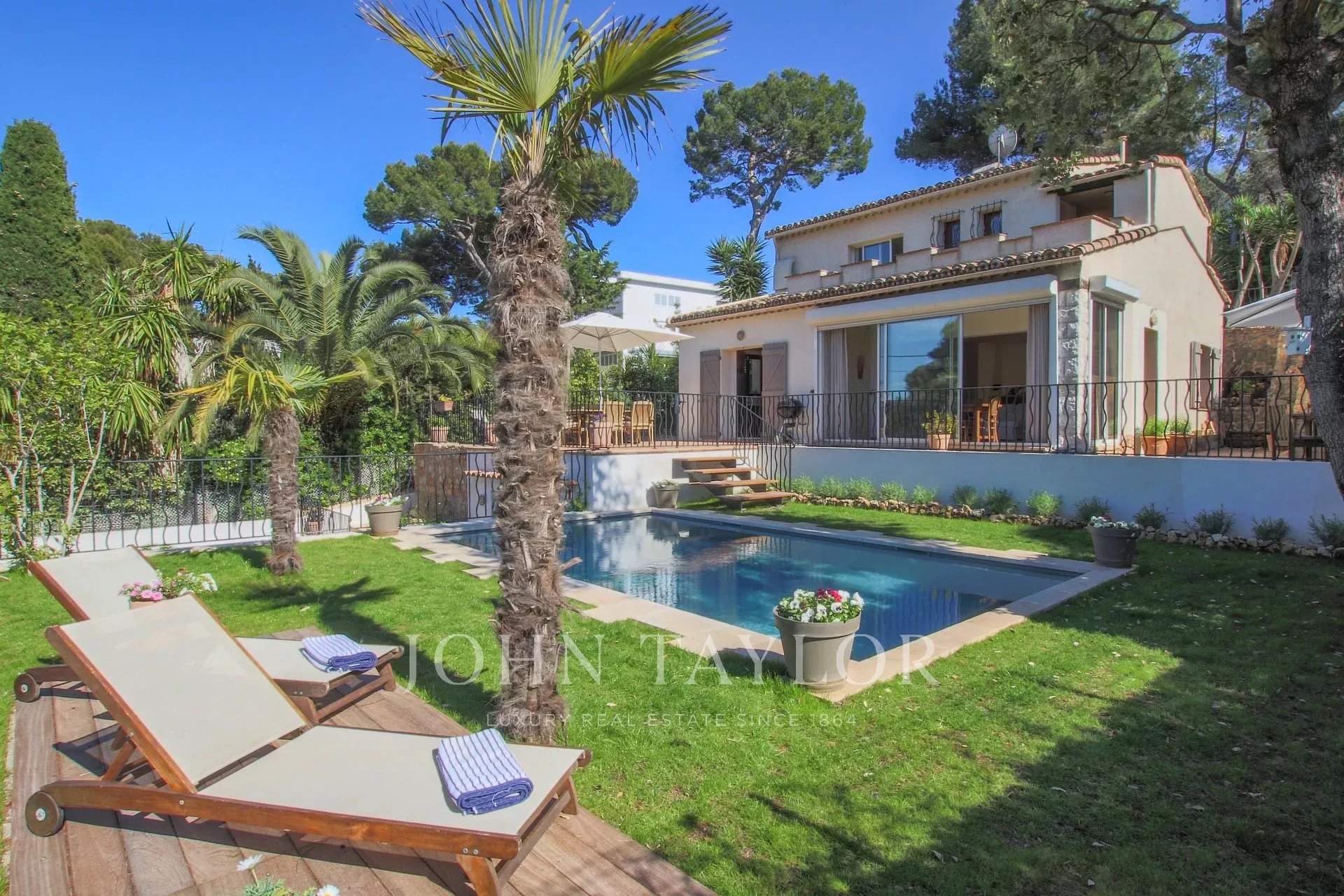 Ad Seasonal rental Villa Cap d'Antibes (06160), 4 Rooms, 6 Capacity ref