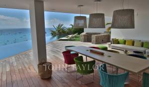 Seasonal rental Villa Corossol