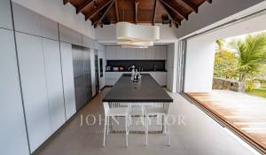 Seasonal rental Villa Corossol