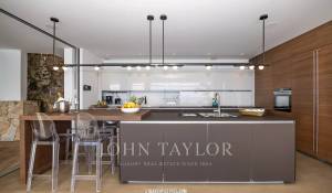 Seasonal rental Villa Corossol