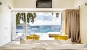 Seasonal rental Villa Corossol