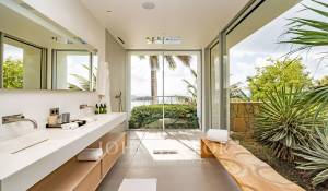 Seasonal rental Villa Corossol