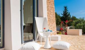 Seasonal rental Villa Es Cubells