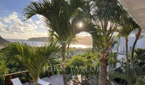 Seasonal rental Villa Lorient