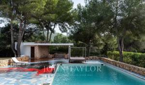 Seasonal rental Villa Roca Llisa
