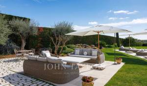 Seasonal rental Villa Roquefort-les-Pins