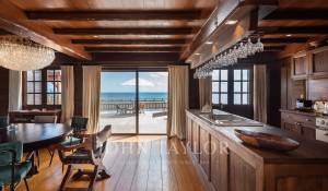 Seasonal rental Villa Toiny