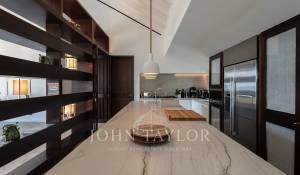 Seasonal rental Villa Toiny