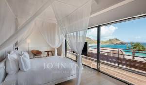 Seasonal rental Villa Toiny