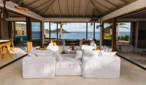 Seasonal rental Villa Toiny