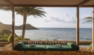 Seasonal rental Villa Toiny