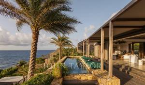 Seasonal rental Villa Toiny