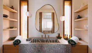 Seasonal rental Villa Toiny