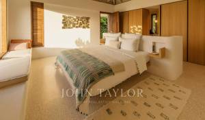 Seasonal rental Villa Toiny