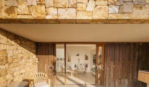 Seasonal rental Villa Toiny