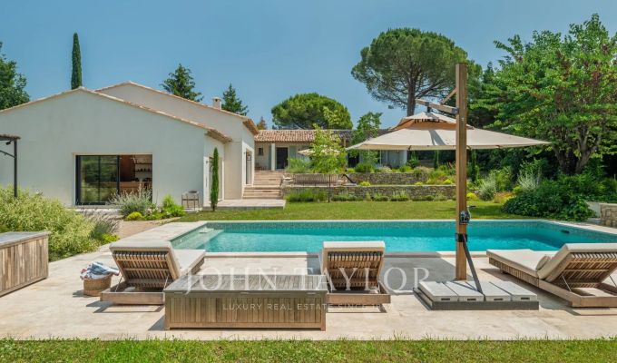 Seasonal rental Villa Valbonne