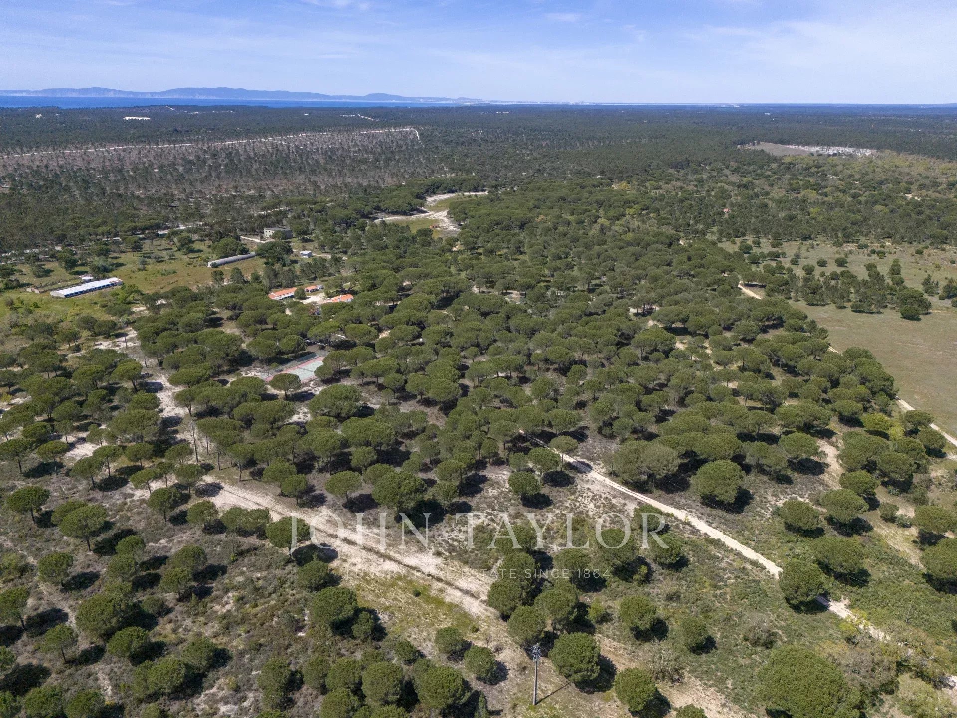 Land for sale in Grândola, Portugal — €2,900,000